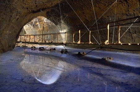 Shoshone Ice Cave